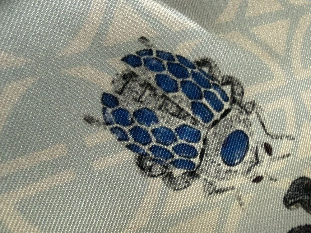 LE VIAN Silk Scarf “Through The Centuries” Italy MSRP $500 Light Blue Jewels Gar - Picture 4 of 16